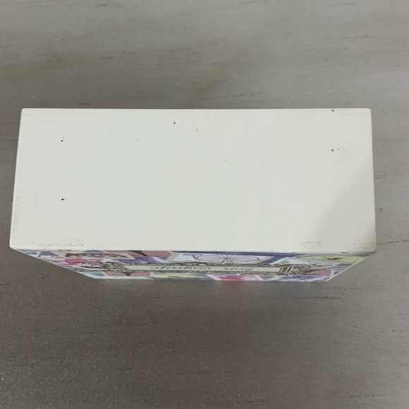 🔥NWT Bon Voyage Wood Decor - Picture 2 of 8